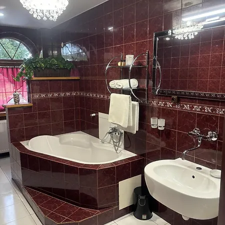 - Bowlinghorka Sk 포프라트